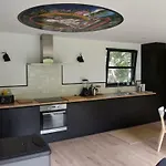 La Tete Dans Les Etoiles *